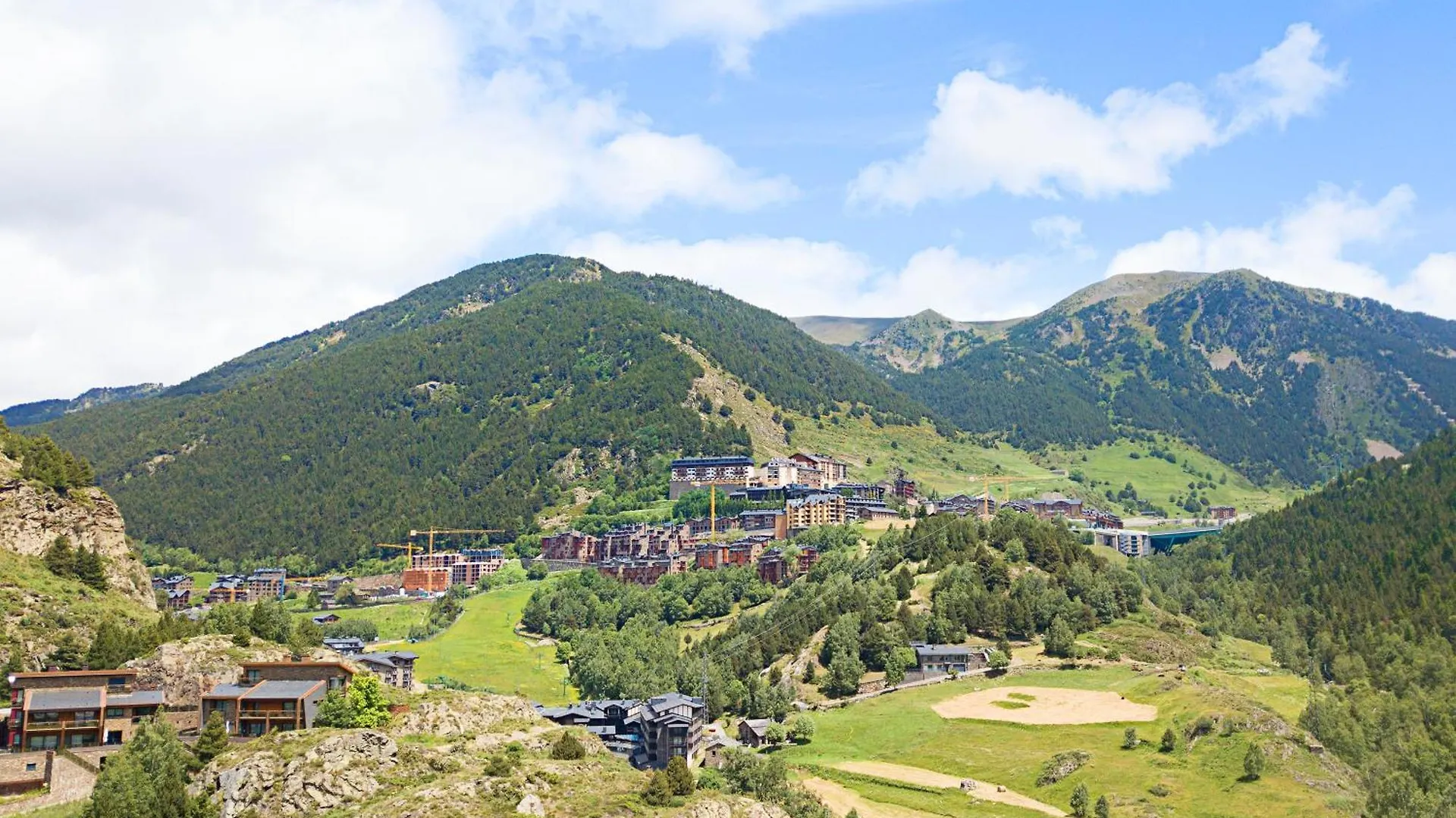 Andorra Active Leisure Apartment - Happy Rentals El Tarter