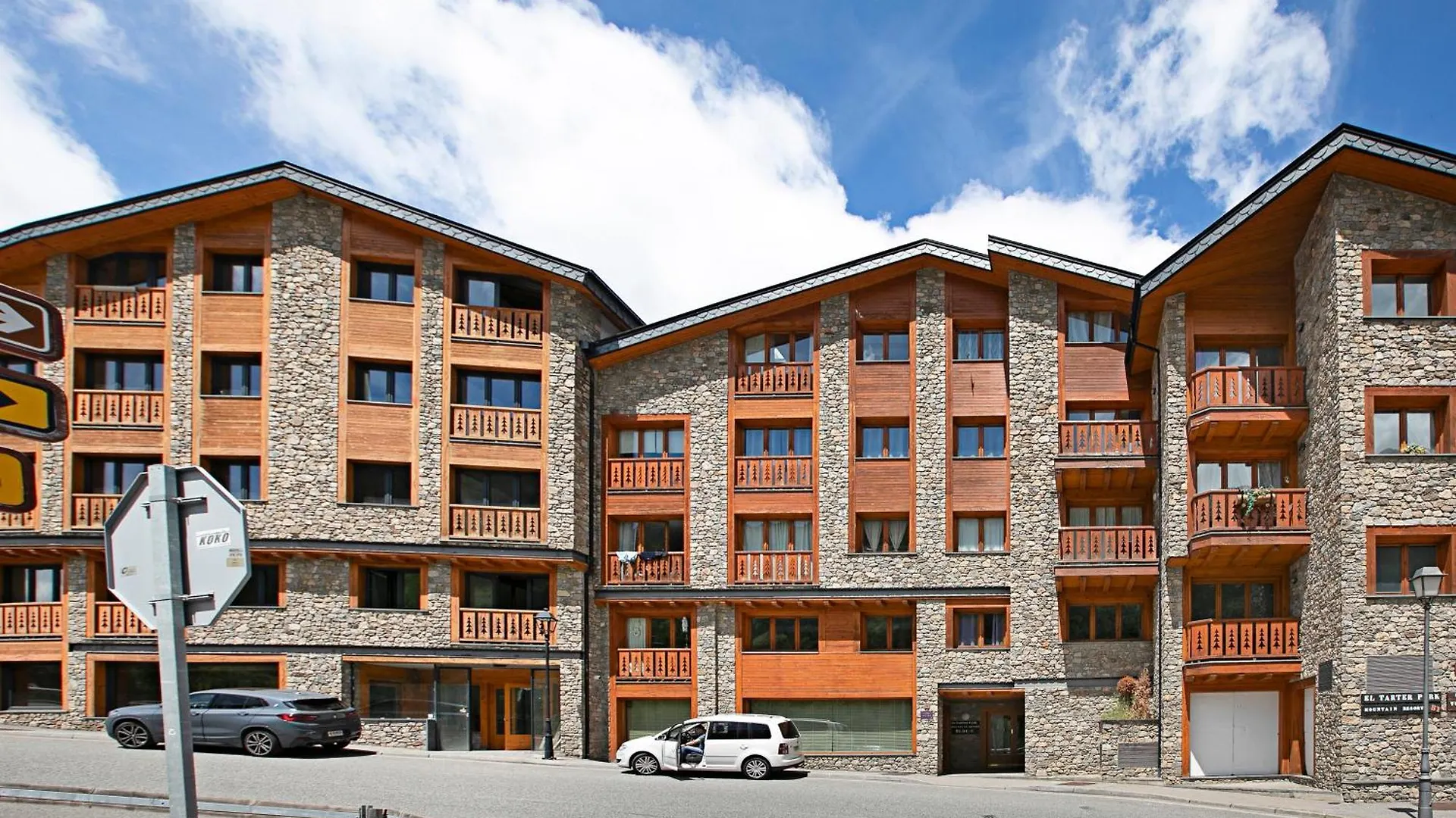 Andorra Active Leisure Apartment - Happy Rentals El Tarter 0*,  Andorra